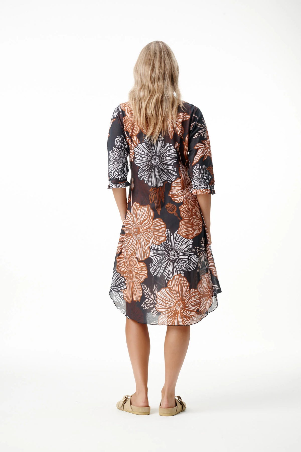Middy Poppy Desert Black / Tan