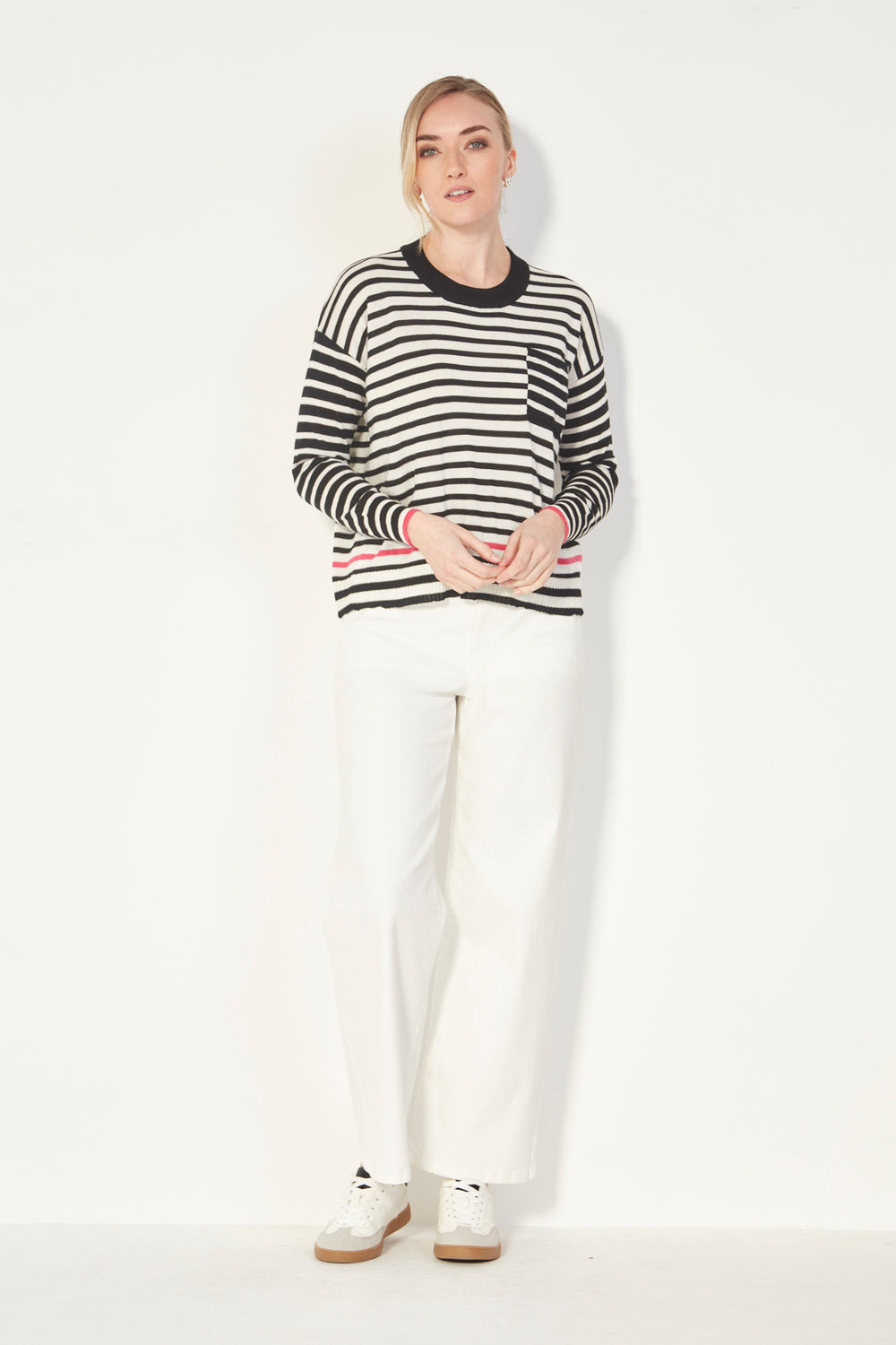 Ghost Sweater Black or Grass