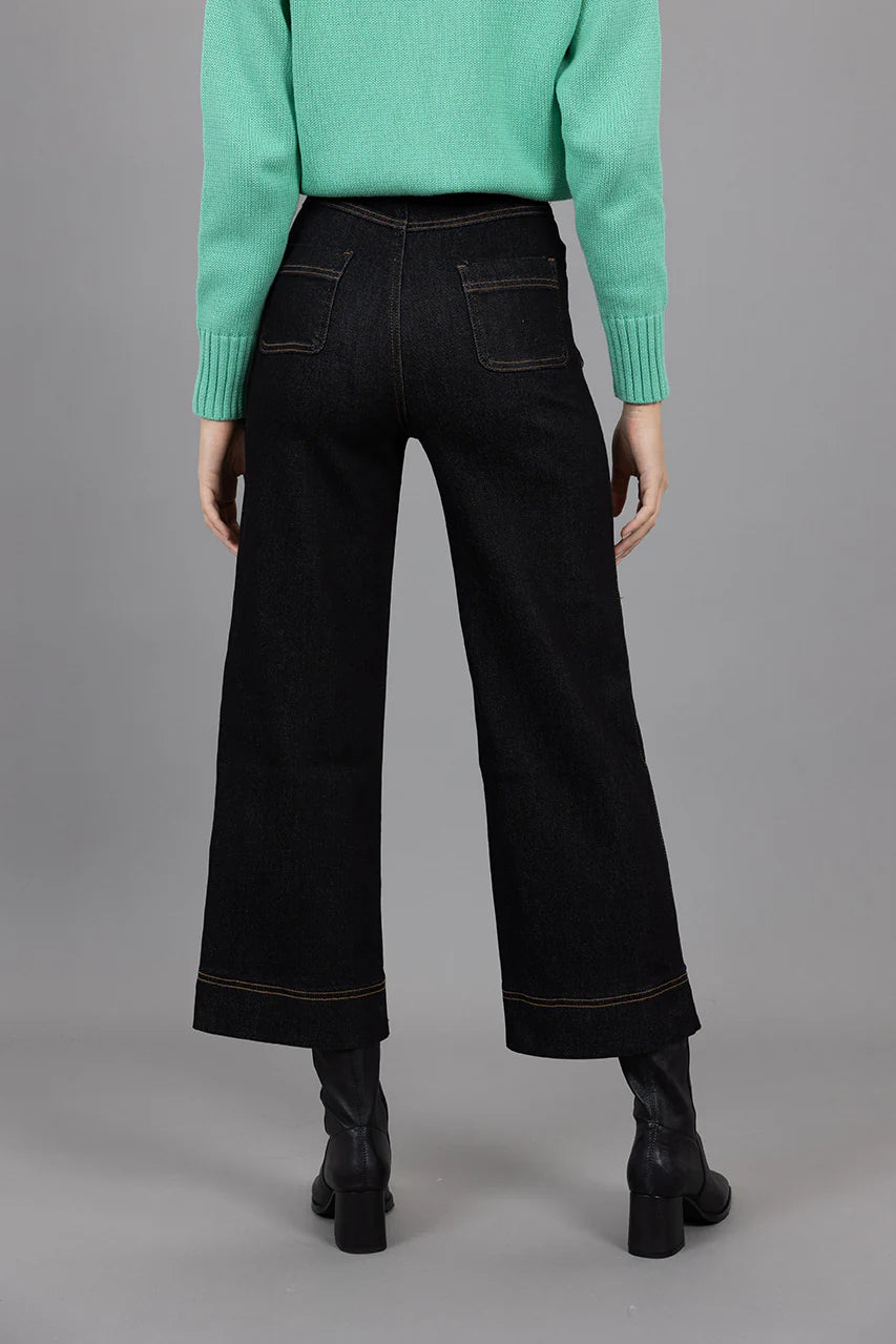 Fleetwood Jean Black or Dark Blue