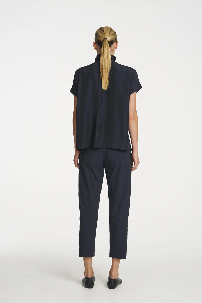 Lariat Shell in Navy