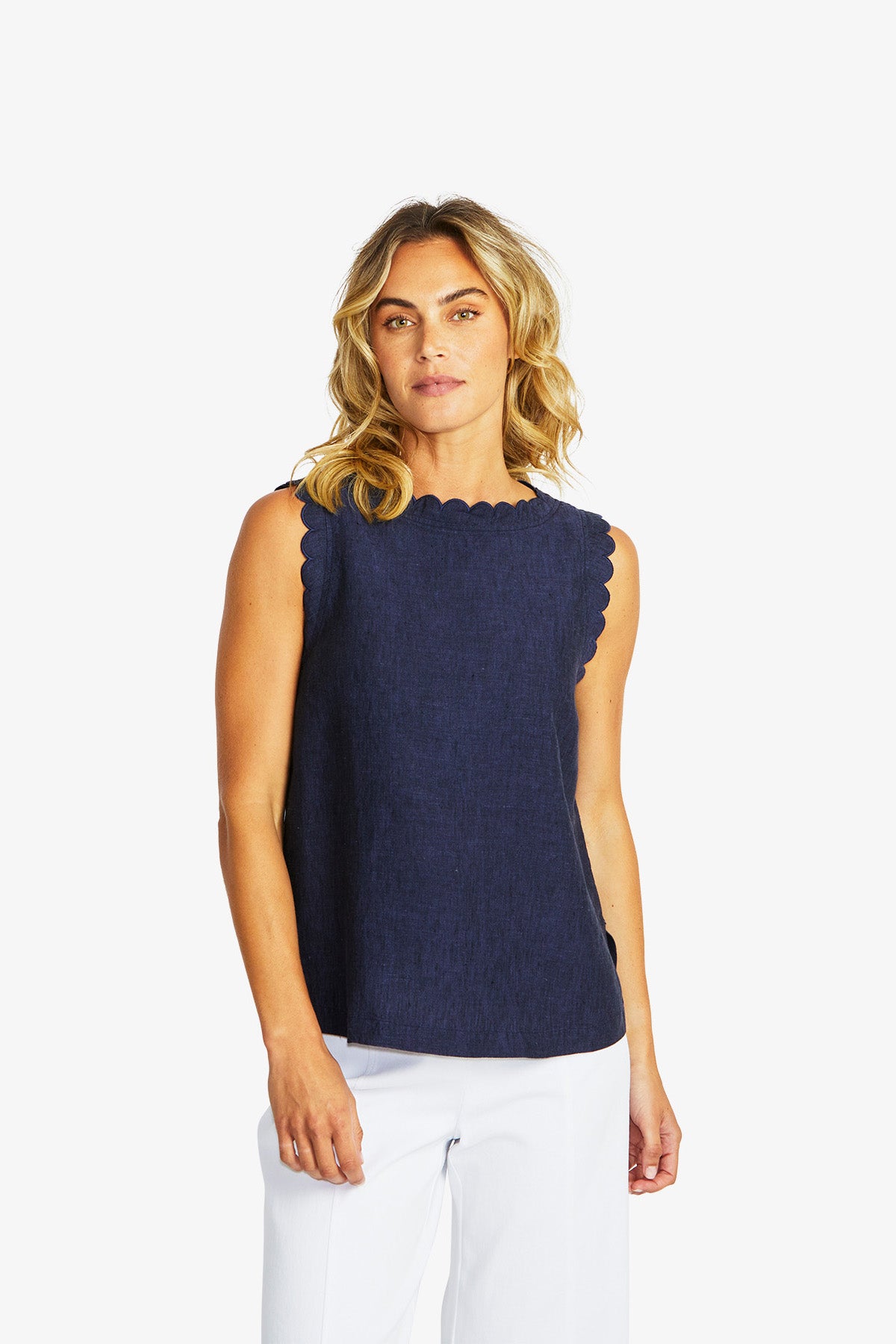 Lucy Linen Scallop Top