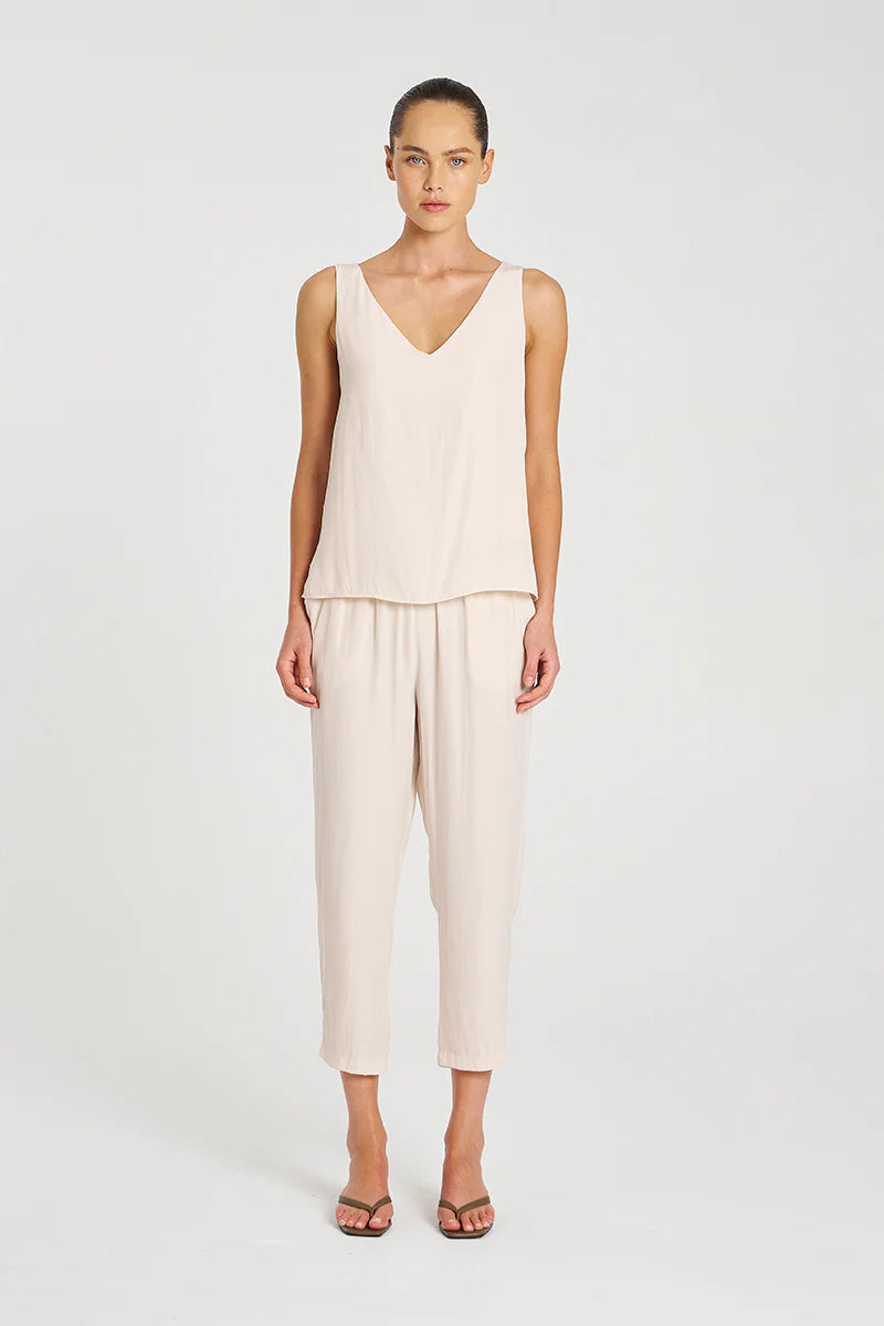 Soft Capri Meringue Pre Order Oct Delivery