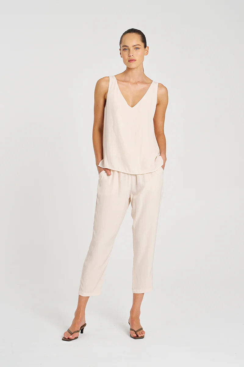 Soft Capri Meringue Pre Order Oct Delivery