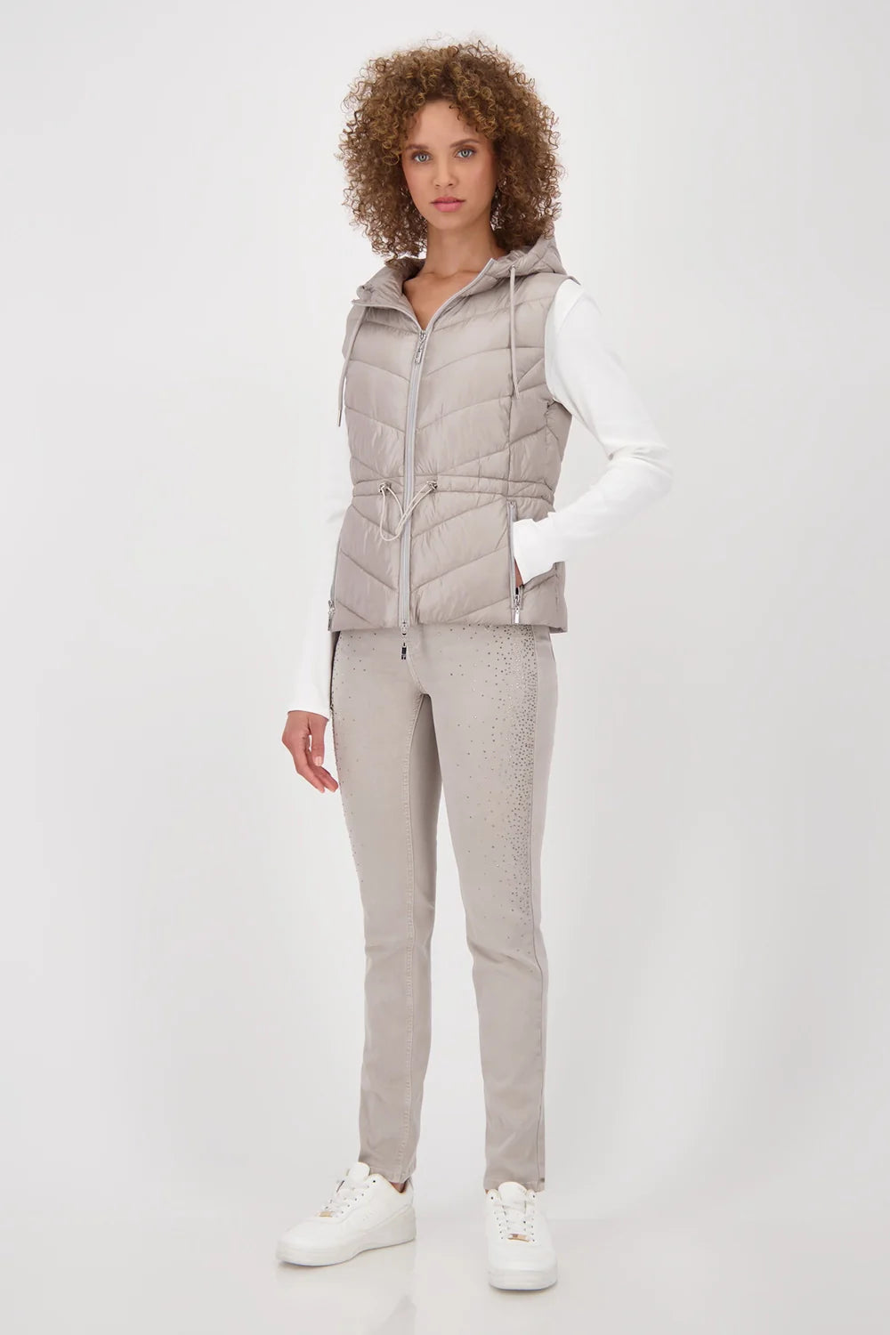 Monari Quilted waistcoat with hood in Greige