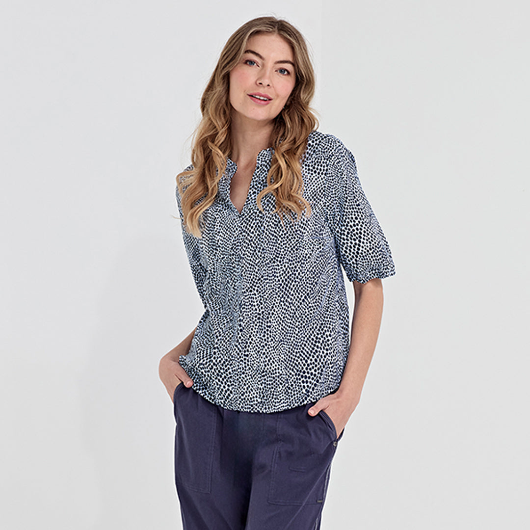 Acrobat Dot Top