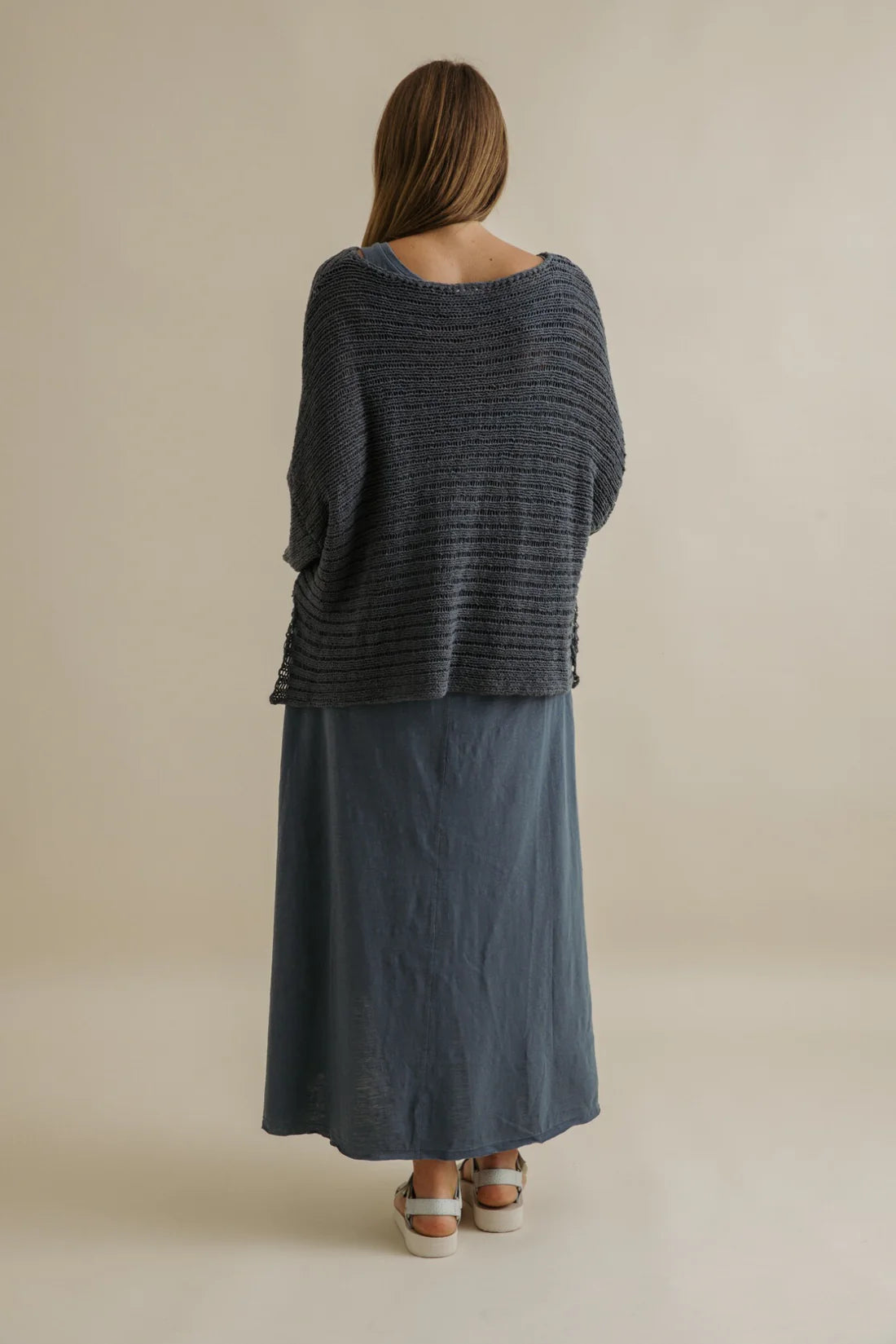 Coast to Coast Pullover White or Blue pool