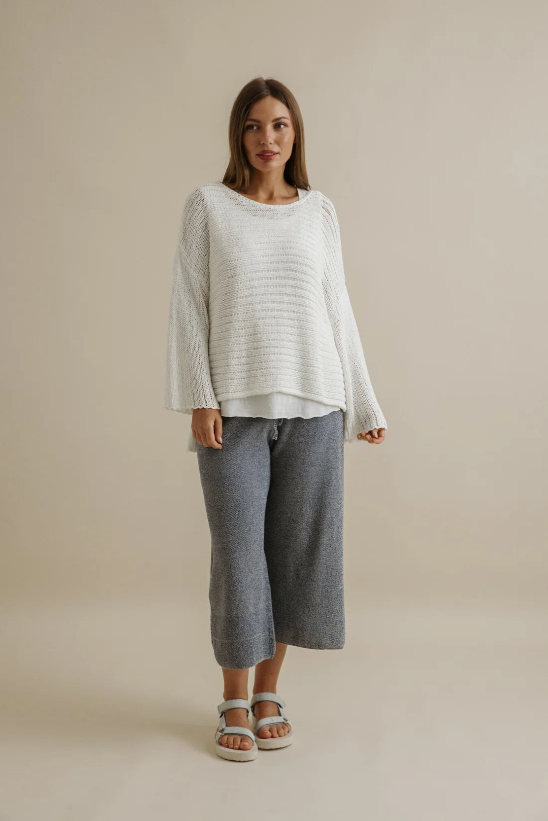 Coast to Coast Pullover White or Blue pool