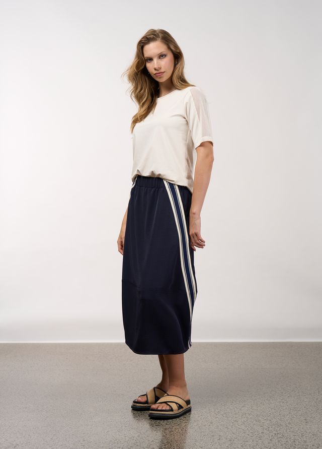 Linea Skirt Navy Pre Order August