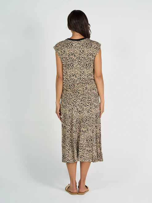 Donna Cap Sleeve Bamboo Tee Brown Leopard