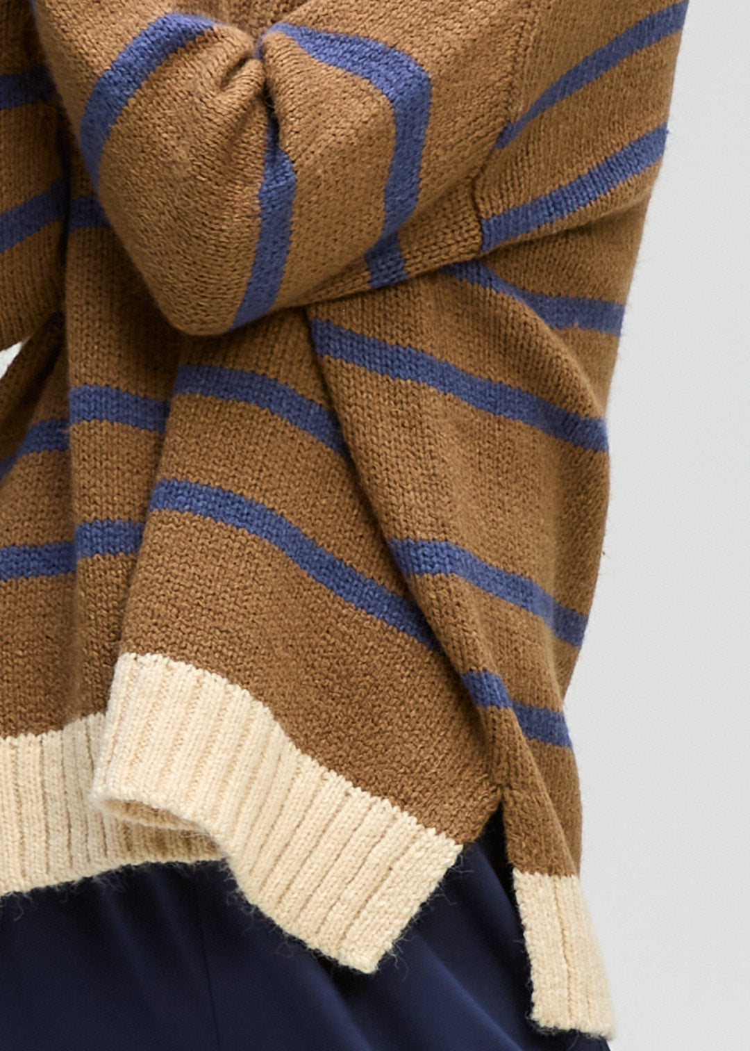Cosy Stripe V