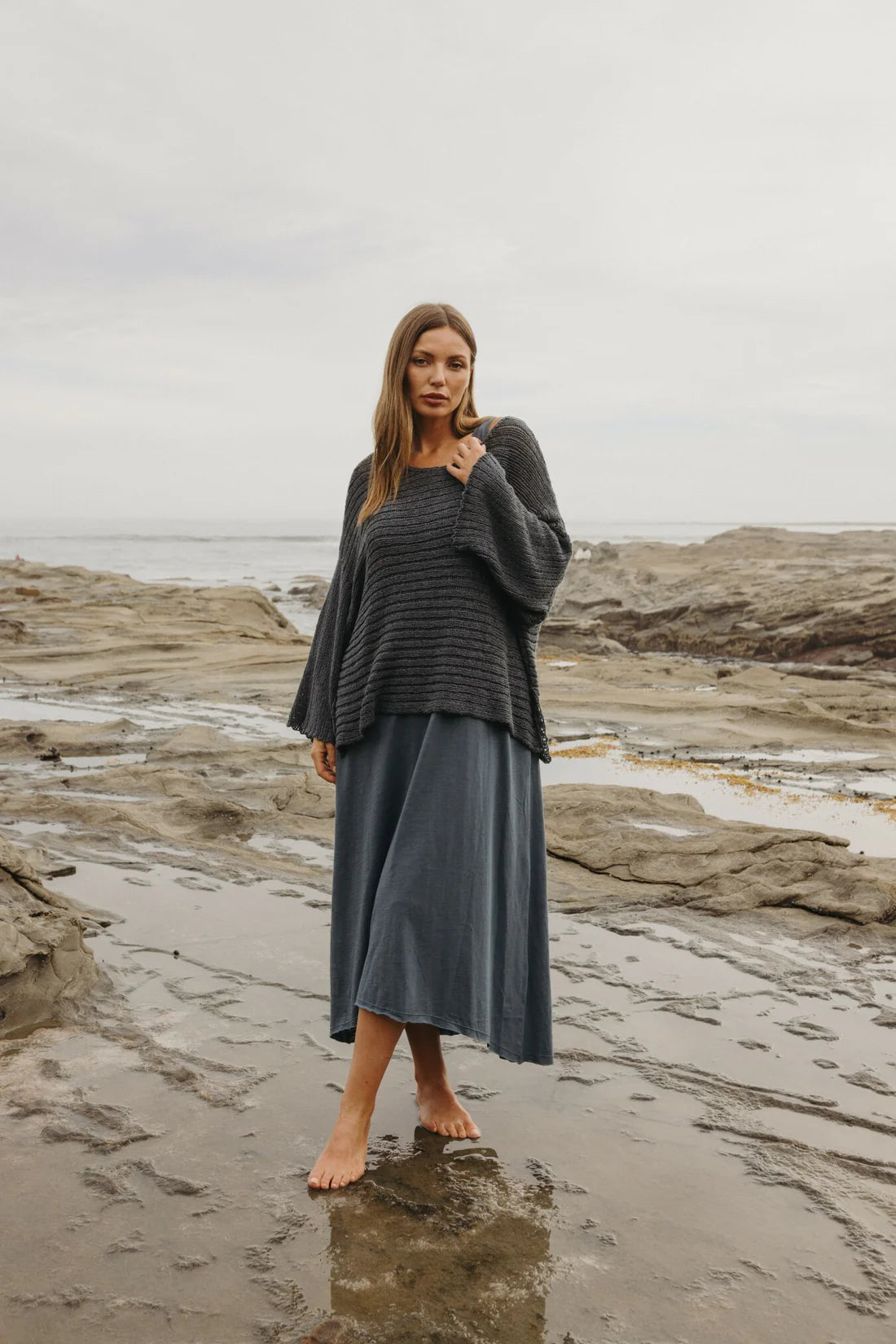 Coast to Coast Pullover White or Blue pool
