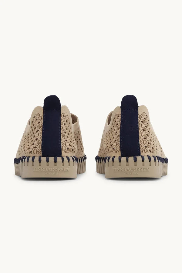 Tulip Shoes 2 colours
