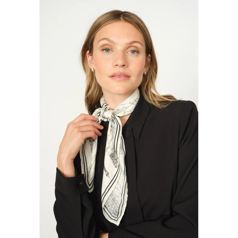 Tale Scarf Black or Amazon