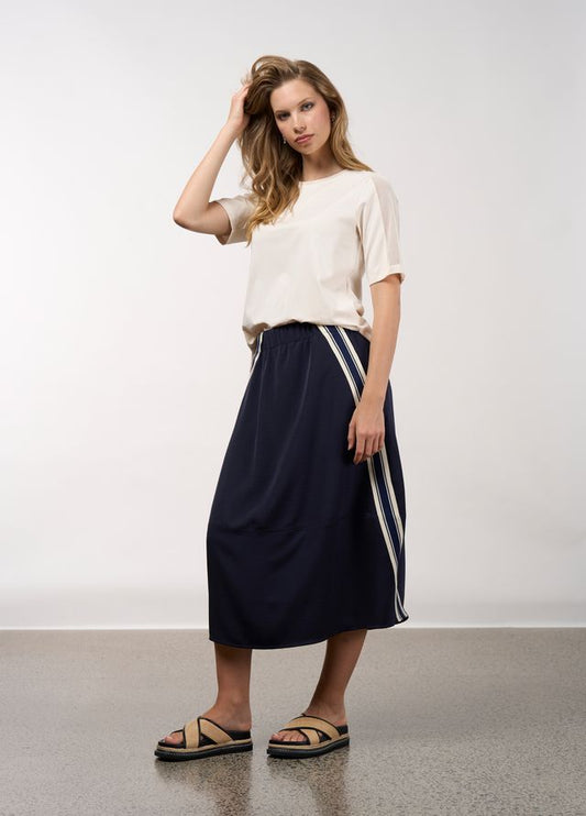 Linea Skirt Navy