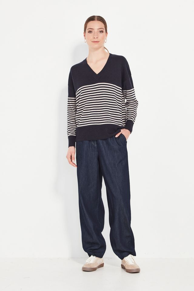 Brag Sweater 2 colours