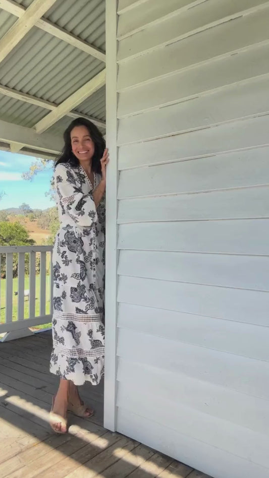 Indie Midi Dress